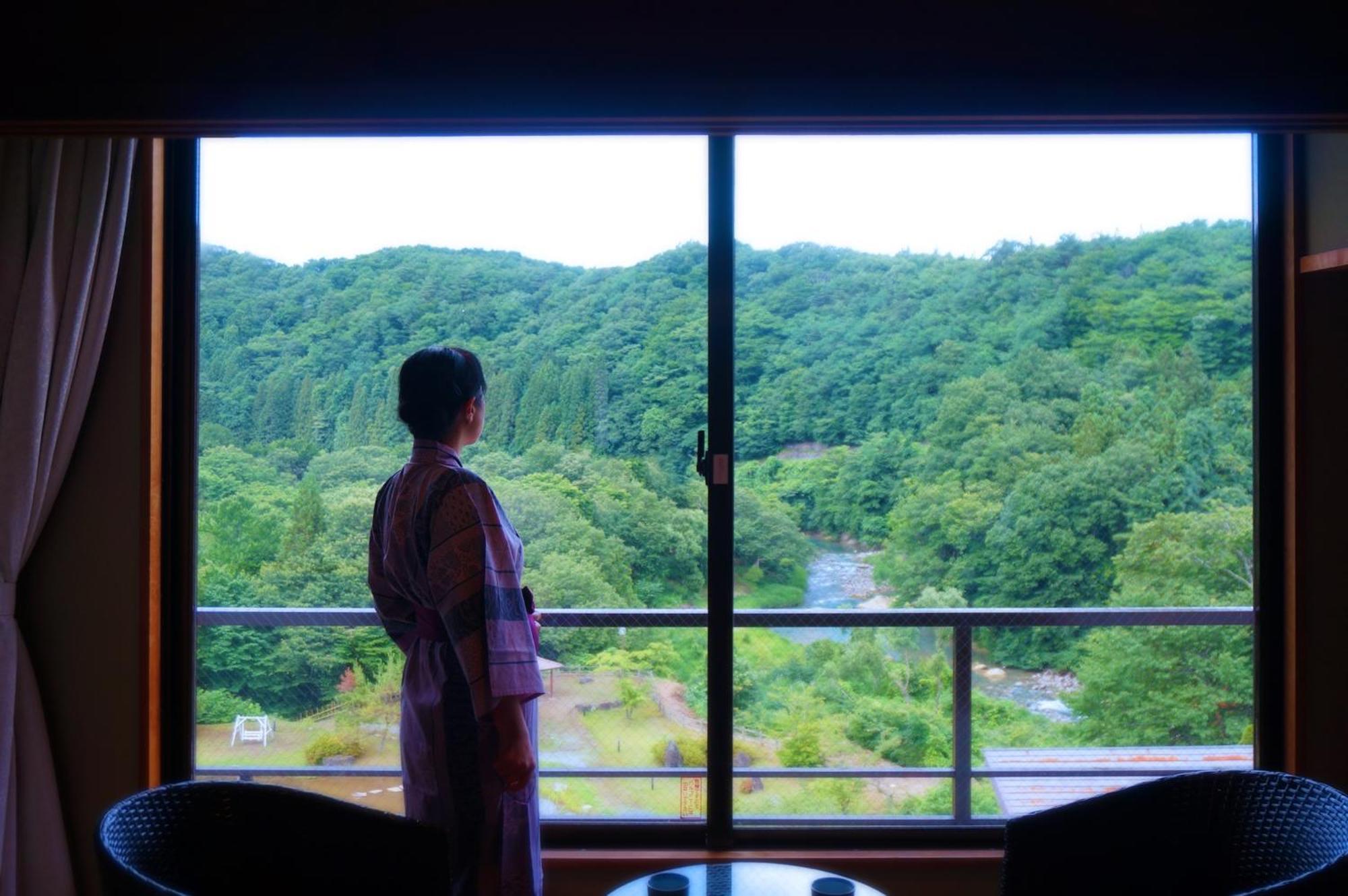 Sannouzan Onsen Zuisenkyo Hotel Ichinoseki Bagian luar foto
